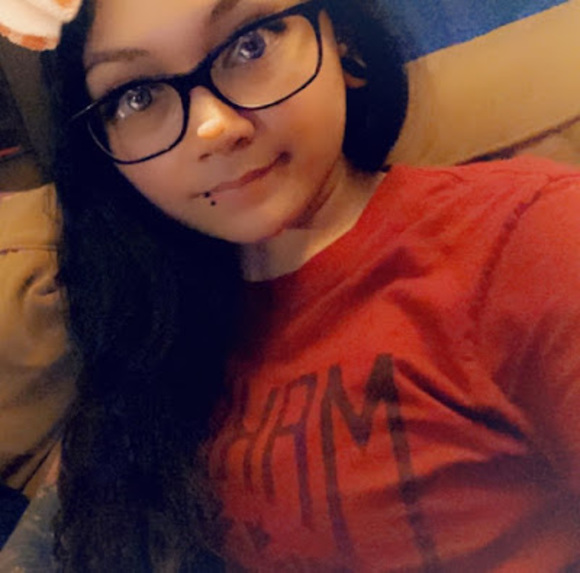 Meet your Posher, Raine - Picture 1 of 1